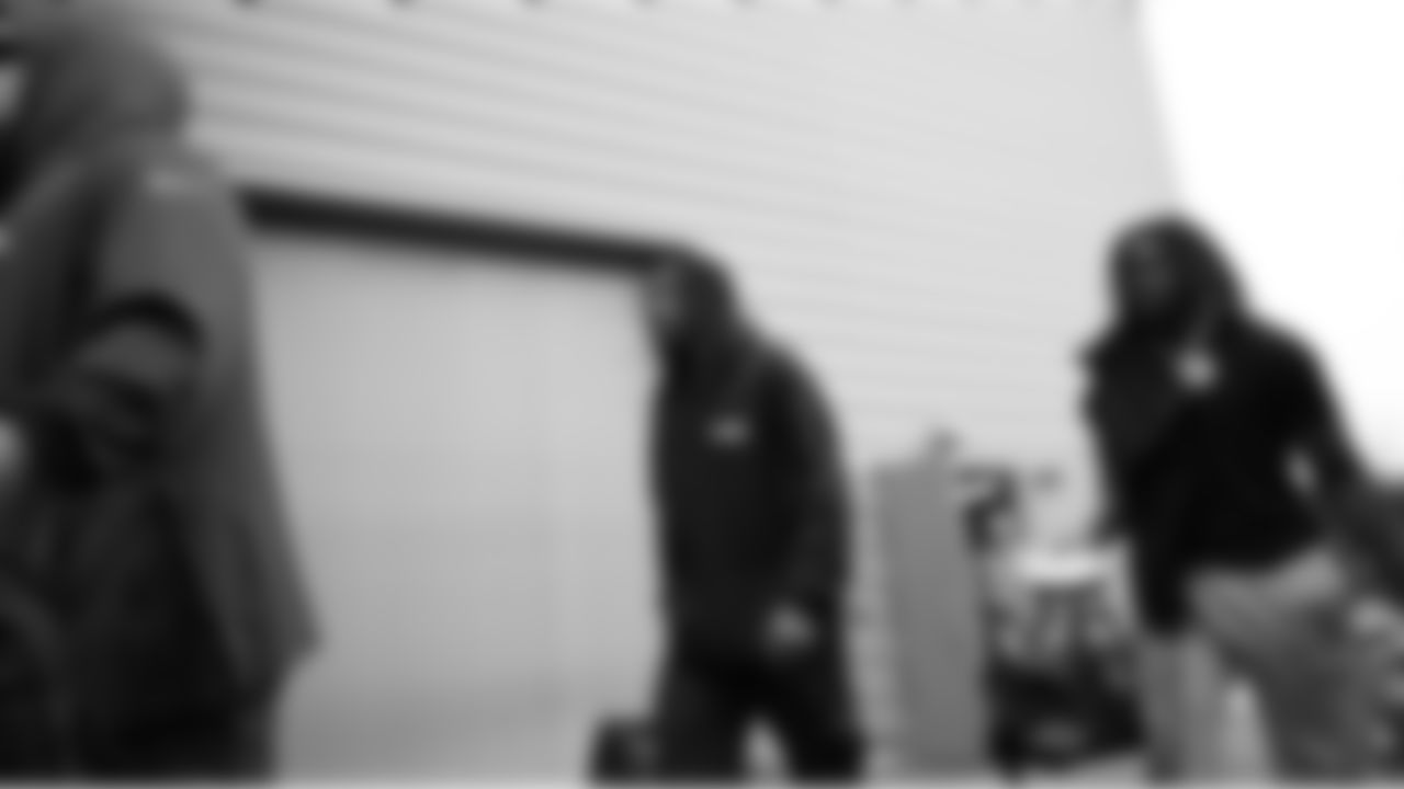 Seahawks cornerback Riq Woolen (27) departed the Virginia Mason Athletic Center on Saturday, November 15, 2025 for the Week 11 trip to Los Angeles.