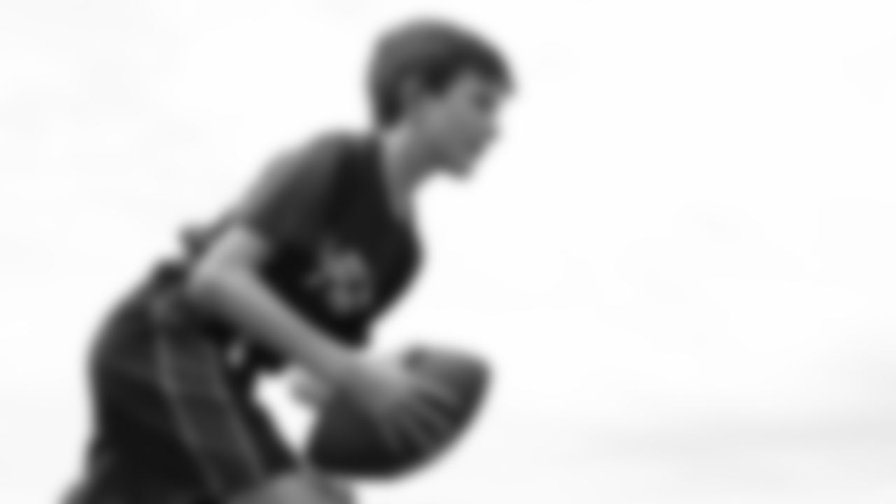 The Seahawks hosted a Seahawks Flag Football camp in Sydney, Australia where local kids had the opportunity to compete alongside Seahawks Legend Cliff Avril.