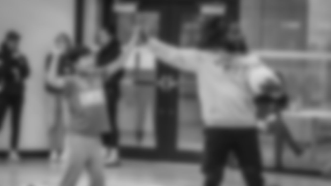 Canada Sensory Kit Donations-20251115_14-00-58_13