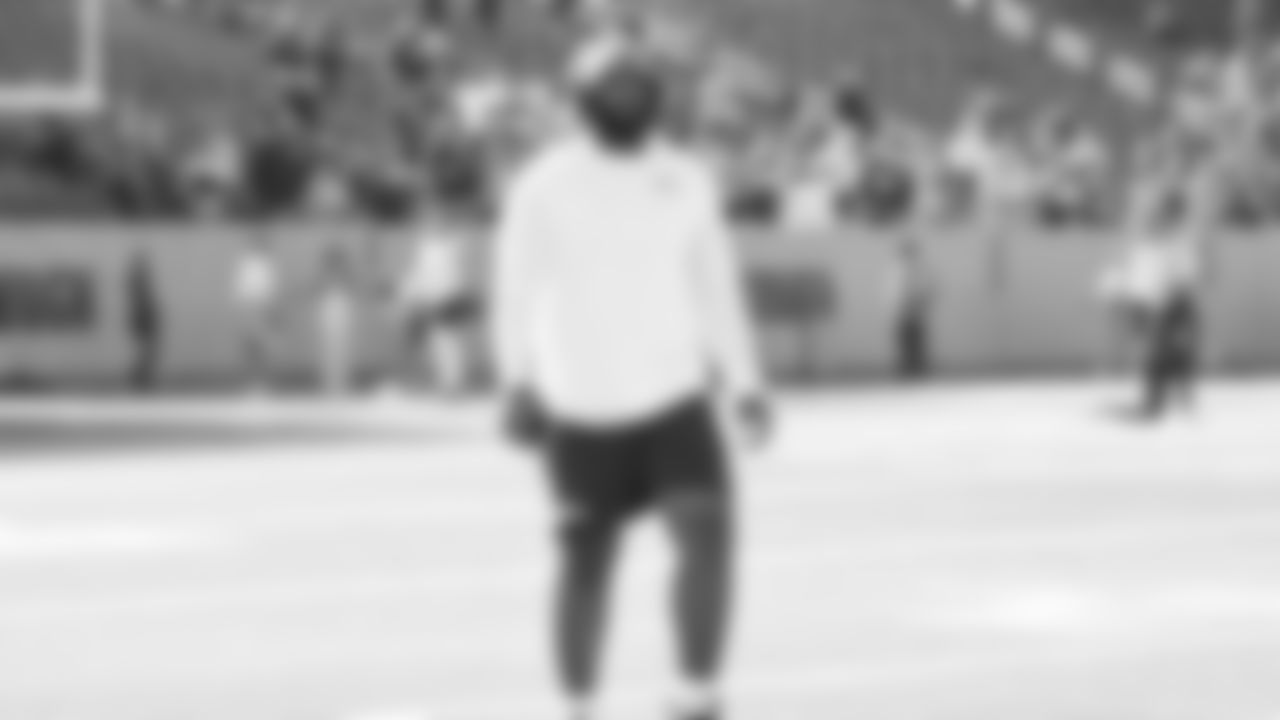 Seahawks tackle Josh Jones (74) hit the field at Nissan Stadium for the Week 12 matchup vs. the Titans in Nashville, Tennessee.