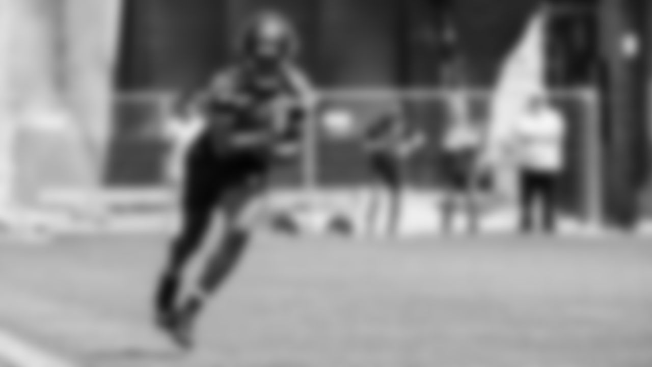 Wide receiver Montana Lemonius-Craig (83) practiced on day one of rookie minicamp on May 2, 2025 at the Virginia Mason Athletic Center.