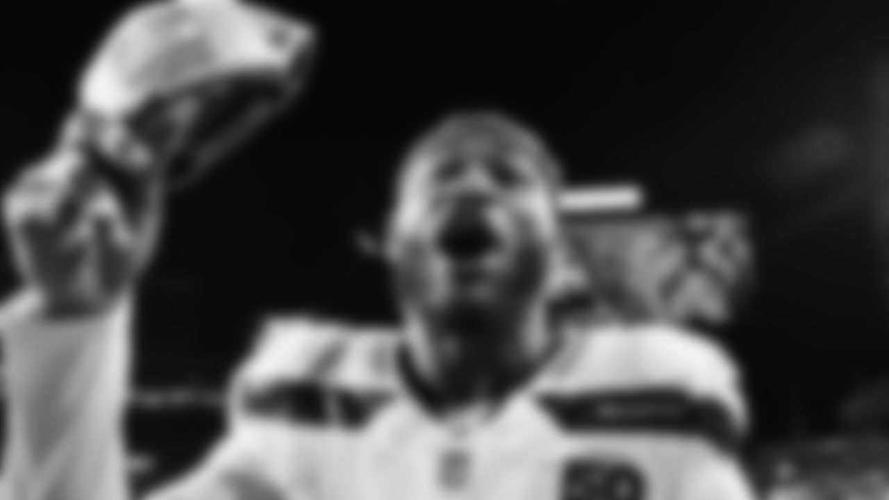 The Seahawks celebrated the win vs. the 49ers at Levi's Stadium in Week 18.