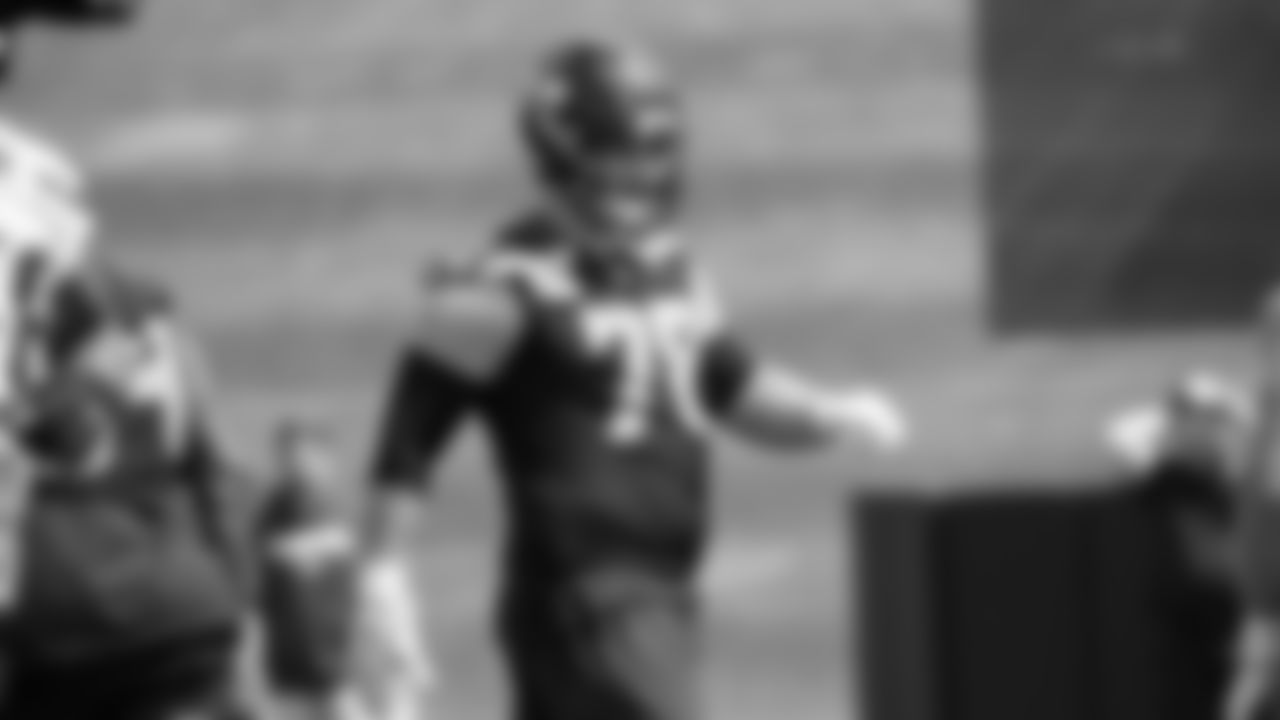 Seahawks offensive lineman Mason Richman (78)
