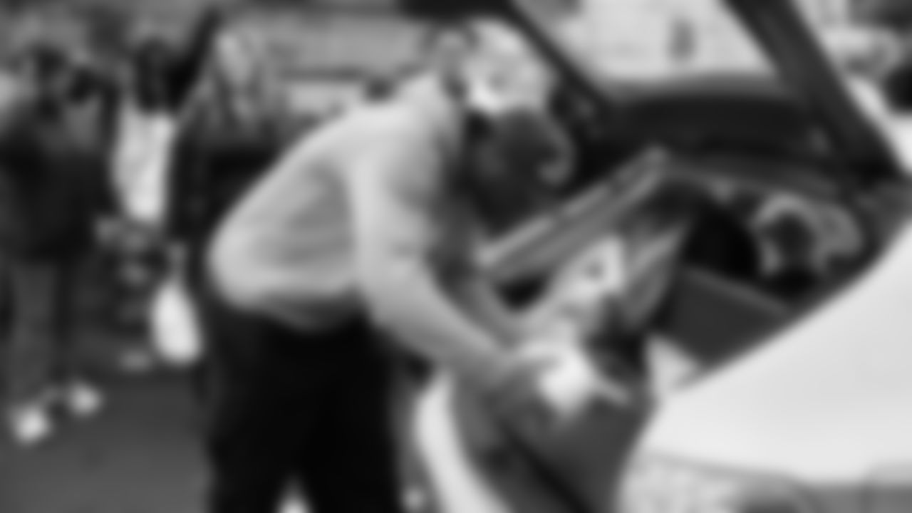 Seahawks Legend Marcus Trufant, quarterback Jalen Milroe, Blitz and the Seahawks Dancers participated in the Tacoma Police Department and Friends Thanksgiving Turkey Giveaway on November 18, 2025.