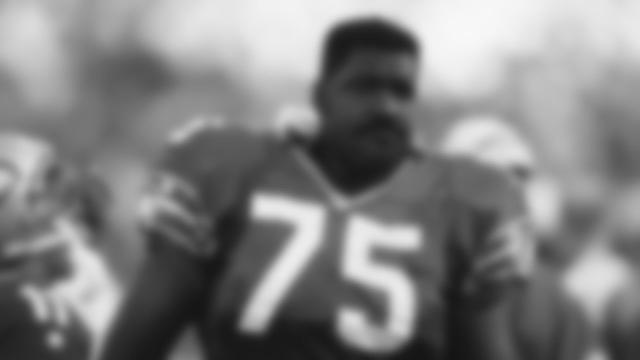 75 - T Howard Ballard (1994-1998)