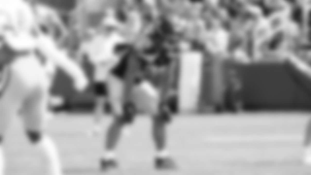 Seahawks running back Zach Charbonnet (26) participated in a joint practice with the Packers at Ray Nitschke Field in Green Bay, Wisconsin.