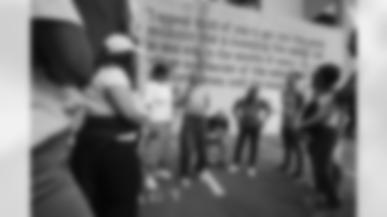 The Seattle Seahawks partnered with the Institute for Common Power to send members of their organization on the Truth and Purpose Learning Tour—a transformative, weeklong journey through the South to deepen their understanding of Black history in America. Participants visited historic sites and met Civil Rights leaders who helped shape the movement.