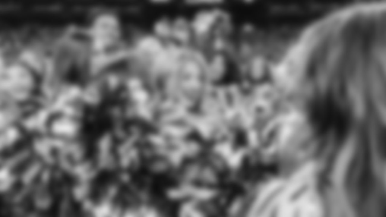 Congrats to Seahawks Pro Bowl Cheerleader, Ashli! Ashli was selected for the 2026 Pro Bowl and was recognized during Week 16 vs. the Los Angeles Rams on December 18, 2025 at Lumen Field.