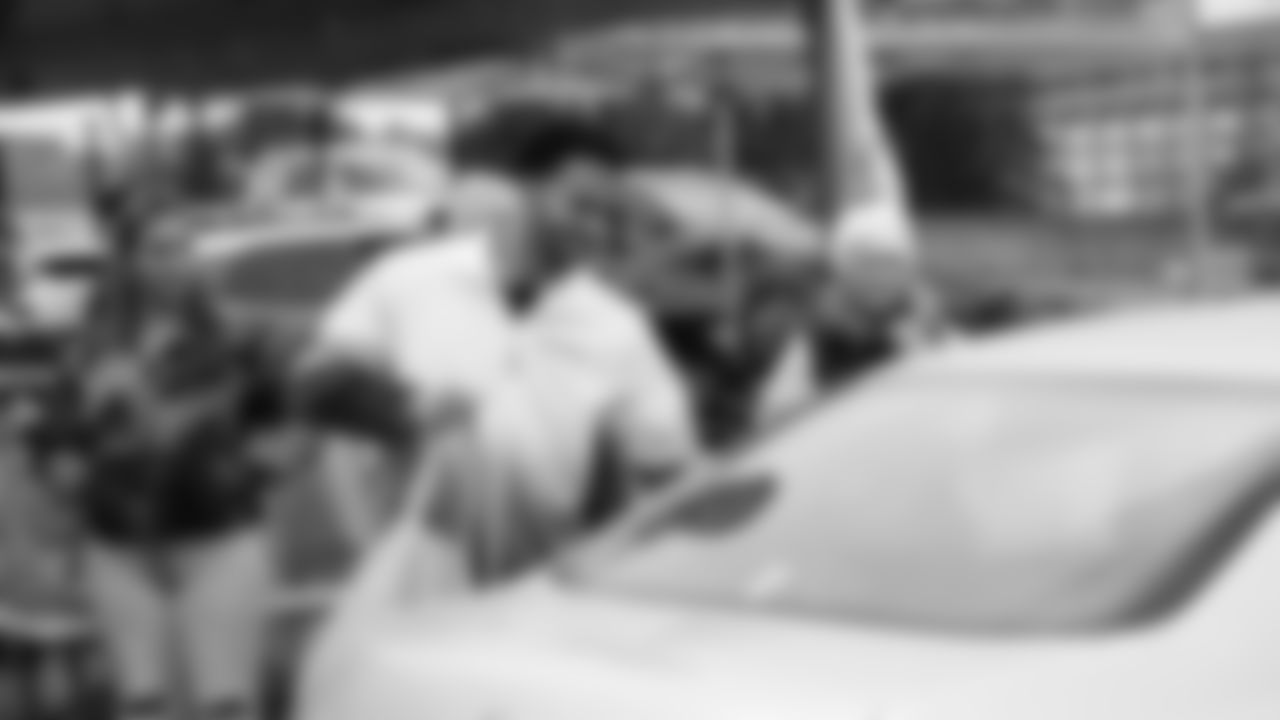 Seahawks Legend Marcus Trufant, quarterback Jalen Milroe, Blitz and the Seahawks Dancers participated in the Tacoma Police Department and Friends Thanksgiving Turkey Giveaway on November 18, 2025.