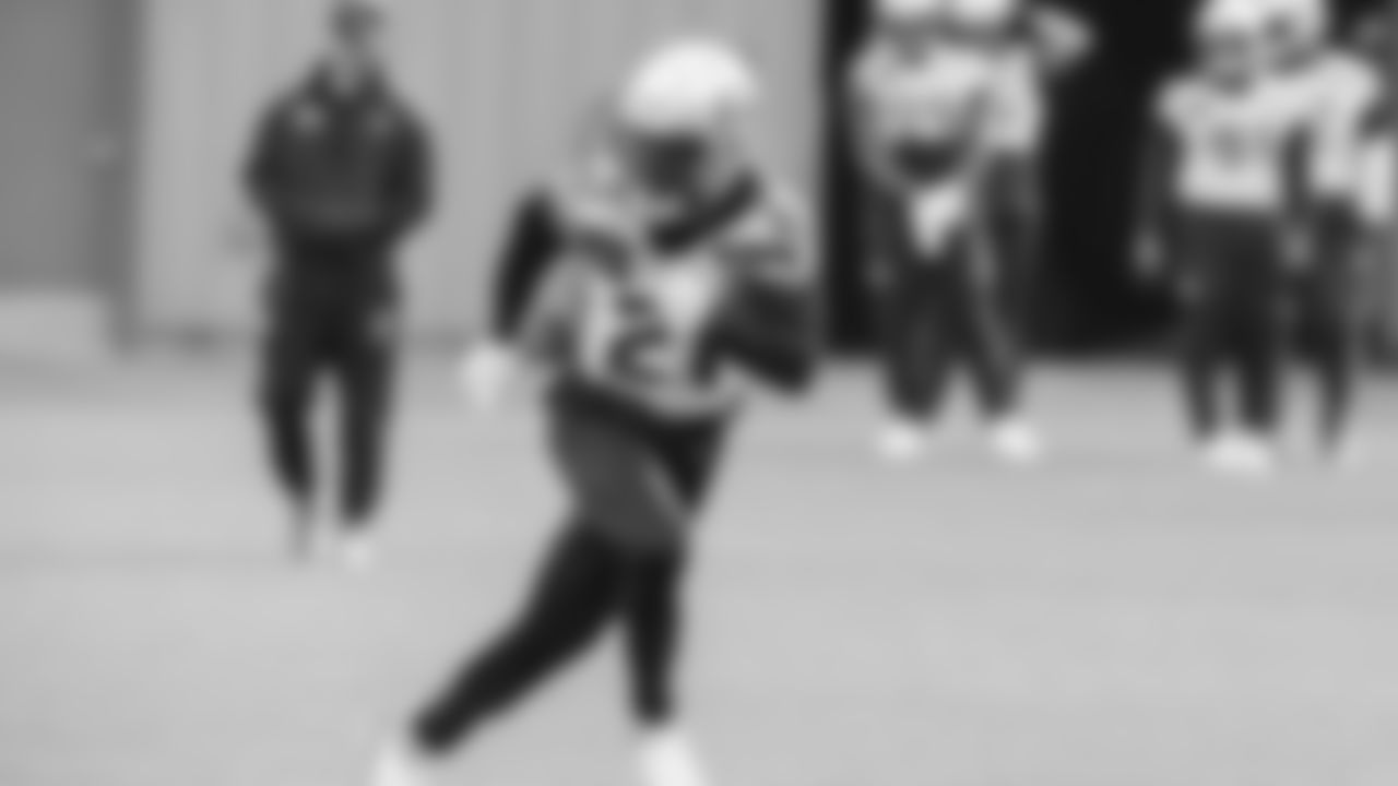 Seahawks cornerback Devon Witherspoon (21) practiced on Friday, October 31, 2025 at the Virginia Mason Athletic Center.