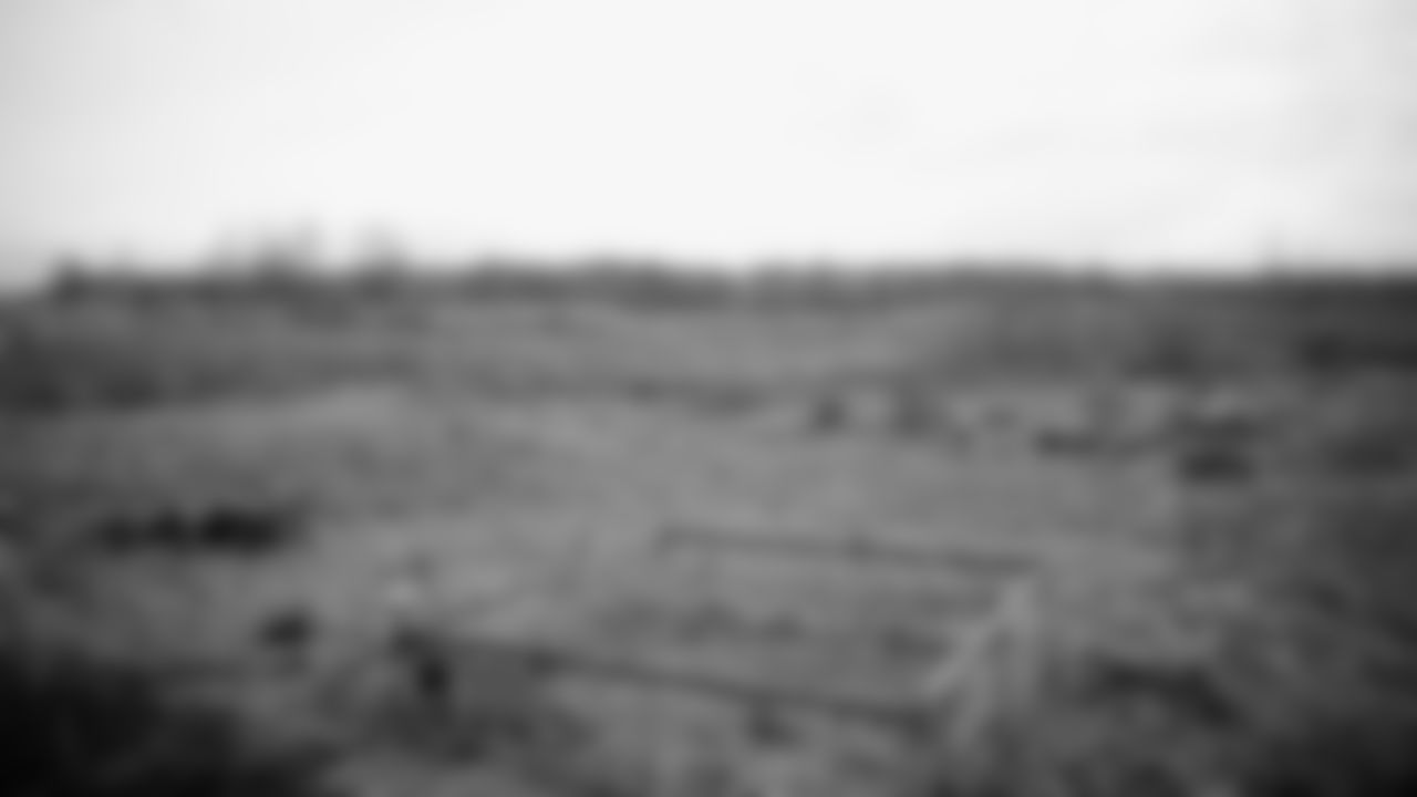 The Seahawks and Legend Norm Johnson spent the day volunteering at a farm in Snohomish County on January 8, 2026.