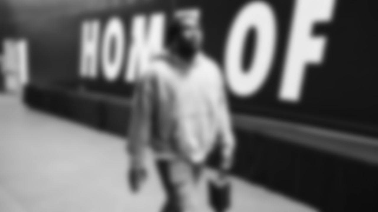 Seahawks tackle Charles Cross (67) arrived at Lumen Field for the NFC divisional round game vs. the San Francisco 49ers on January 17, 2026.