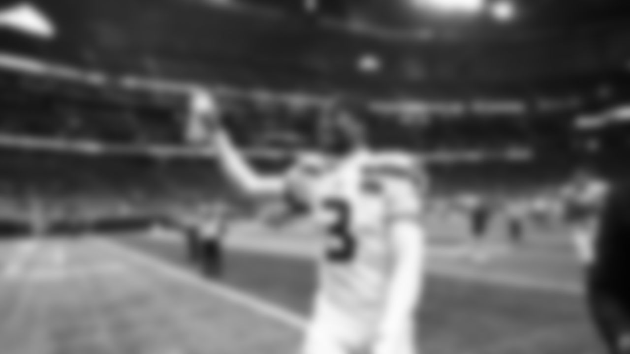 The Seahawks celebrated the 37-9 victory over the Falcons at Mercdes-Benz Stadium.