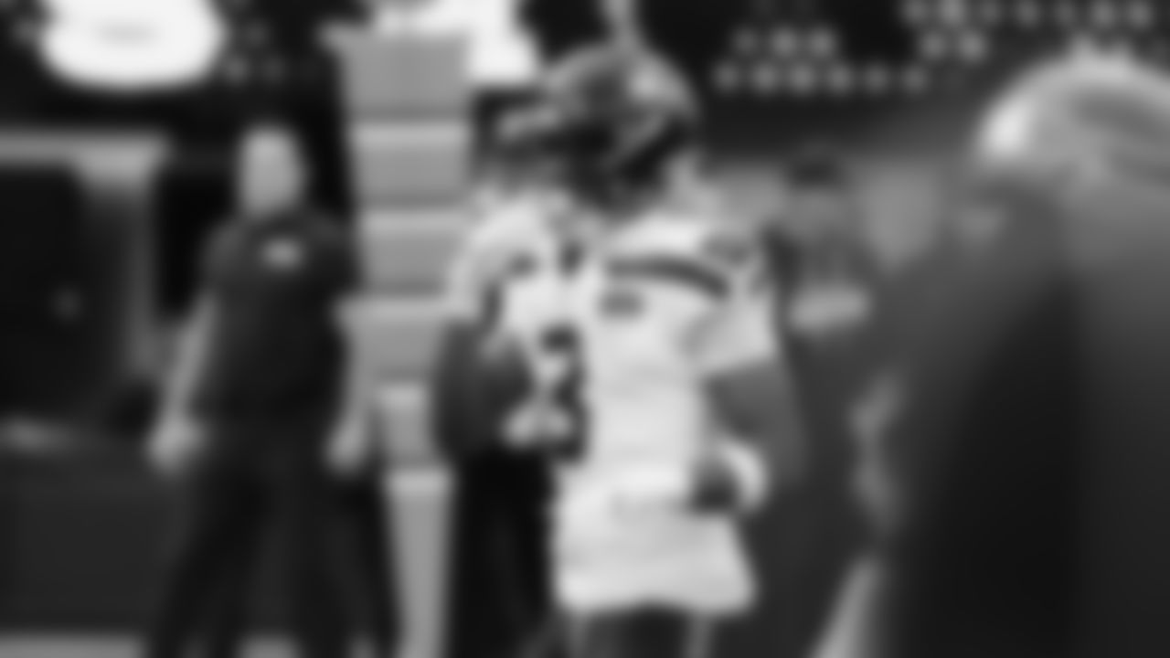 Seahawks at Rams on November 16, 2025