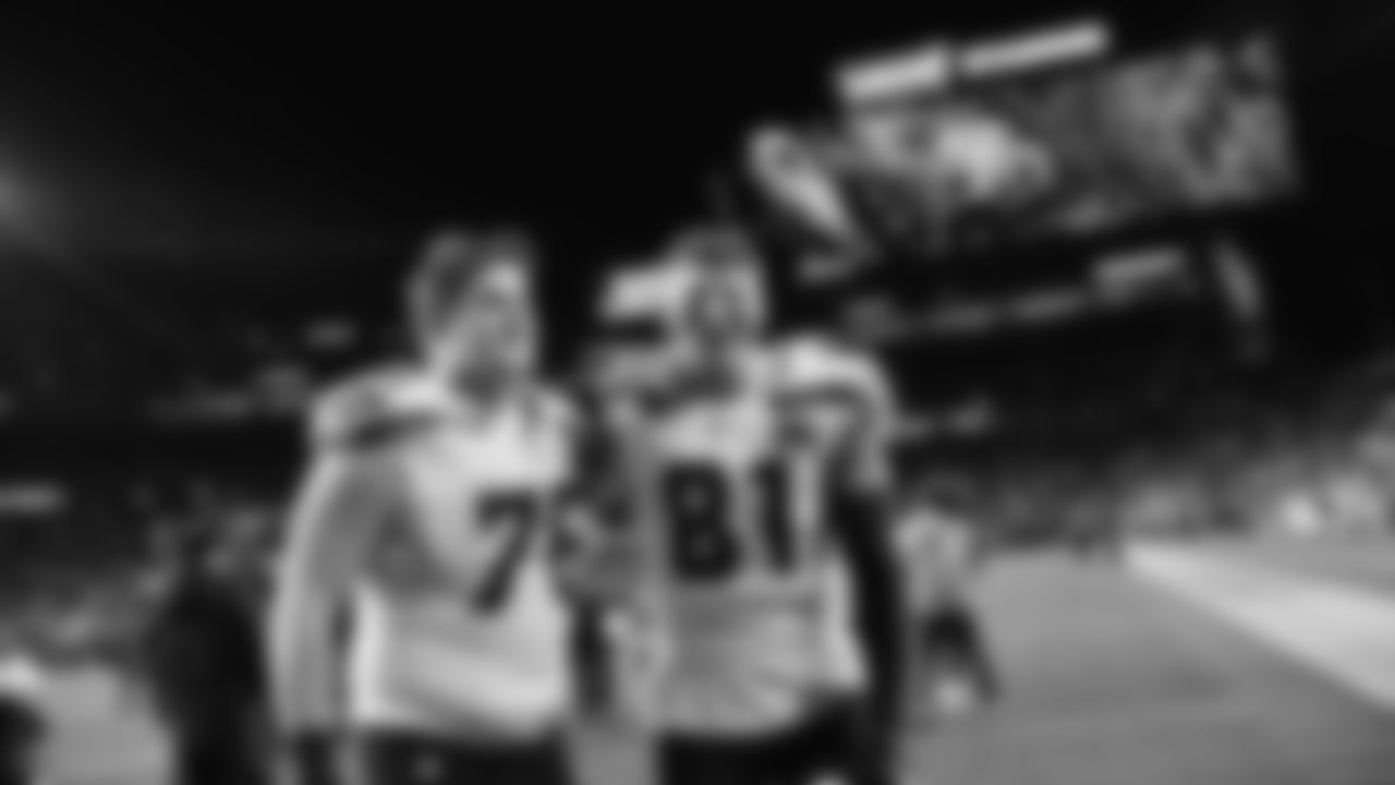 The Seahawks celebrated the win vs. the 49ers at Levi's Stadium in Week 18.