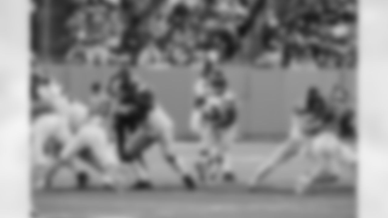 Seahawks at Titans on November 23, 2025