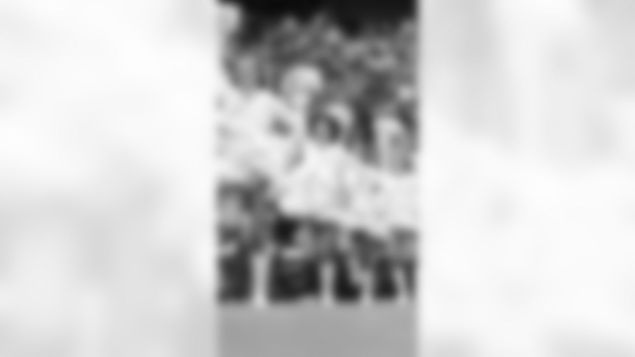 Seahawks Dancers in Week 15 on December 14th, 2025