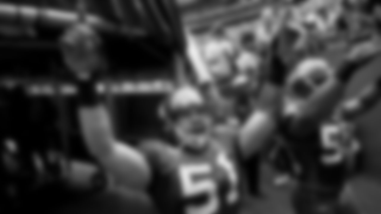 LB Lofa Tatupu 2005-2010