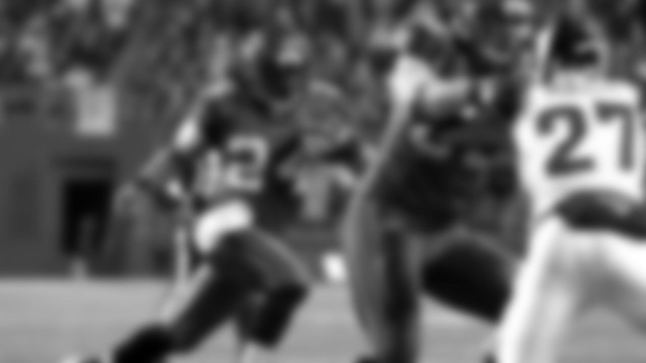 RB Marshawn Lynch 2010-2015,2019