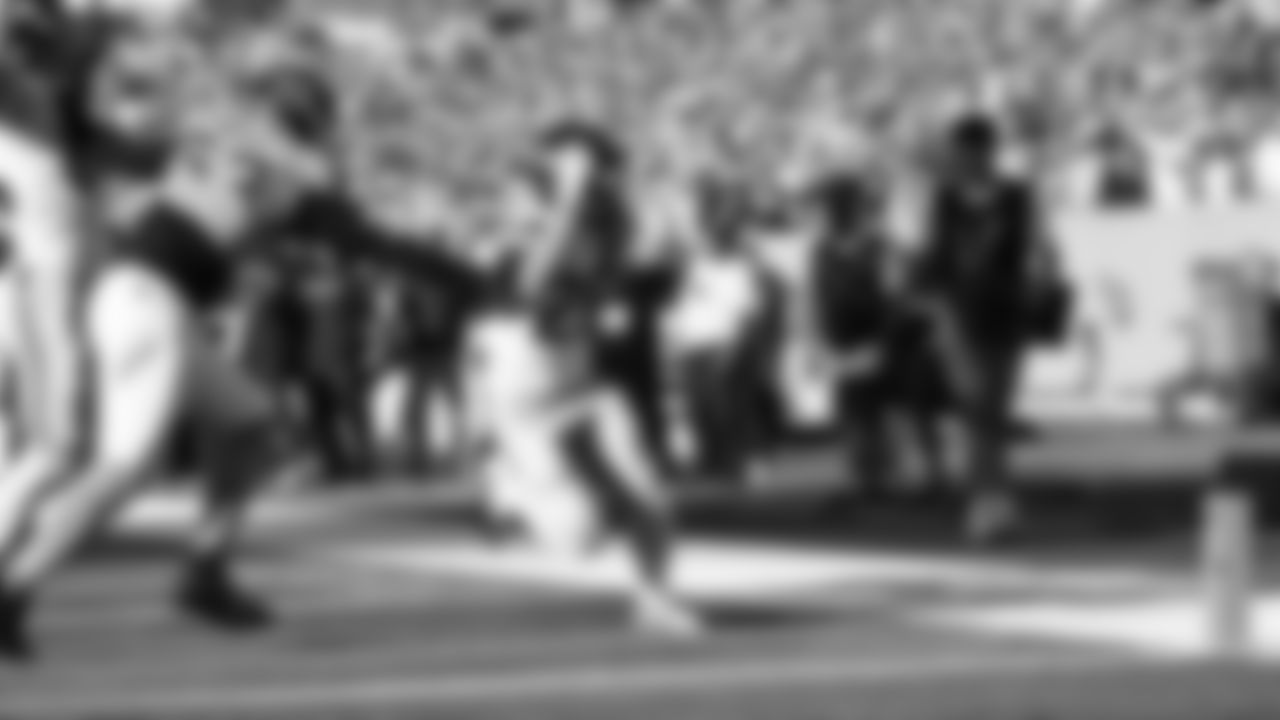 Seahawks at Titans on November 23, 2025