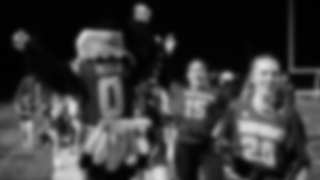 The Seahawks visited Tahoma High School on Tuesday, January 13, 2026 with Seahawks Legend Orlando Huff for the last Girls Flag Takeover of the season featuring the varsity game between Todd Beamer High School vs. Tahoma High School.