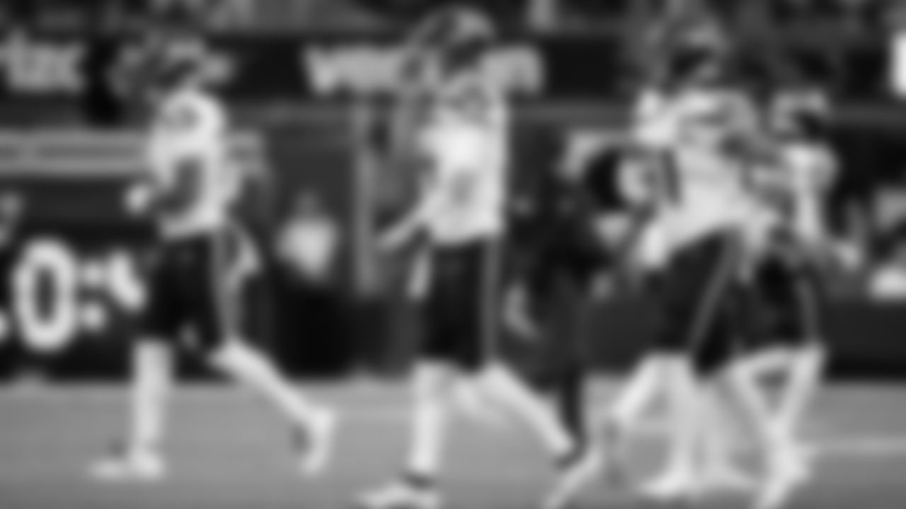 Seahawks at Rams on November 16, 2025