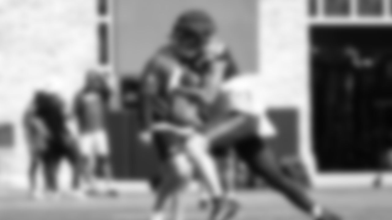 Seahawks tight end Eric Saubert (81) practiced on Wednesday, September 3, 2025 at the Virginia Mason Athletic Center.