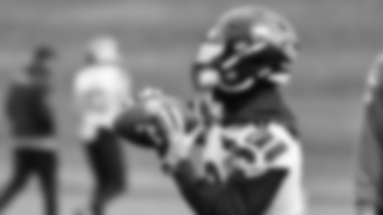 Seahawks running back Kenneth Walker III (9) practiced on Wednesday, January 1, 2026 at the Virginia Mason Athletic Center.