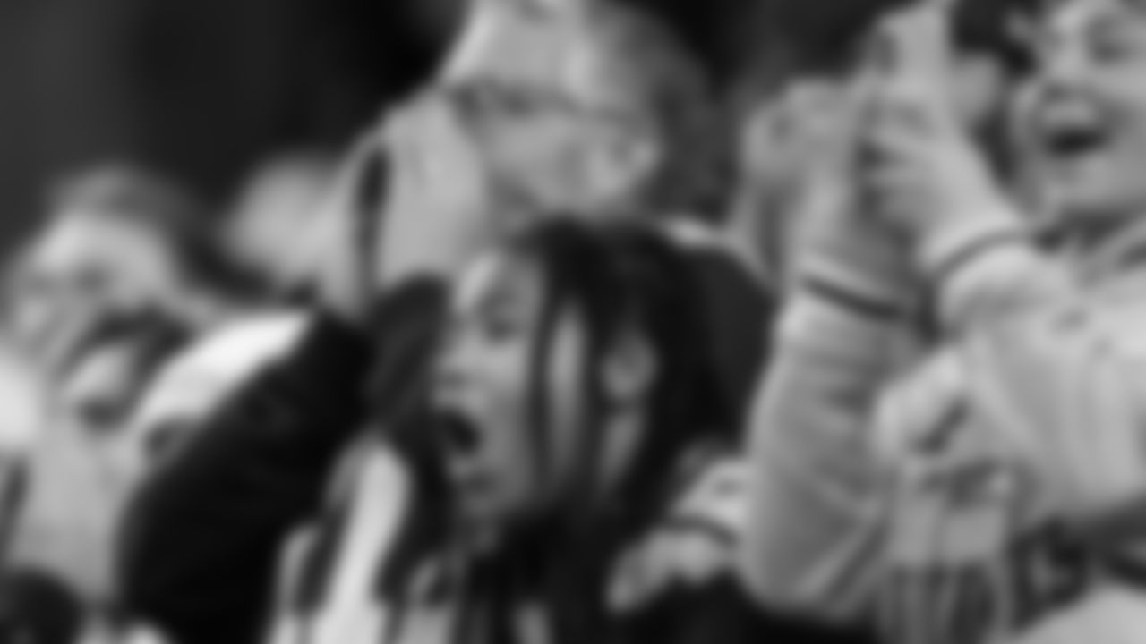 12s get loud during the tense fourth quarter.