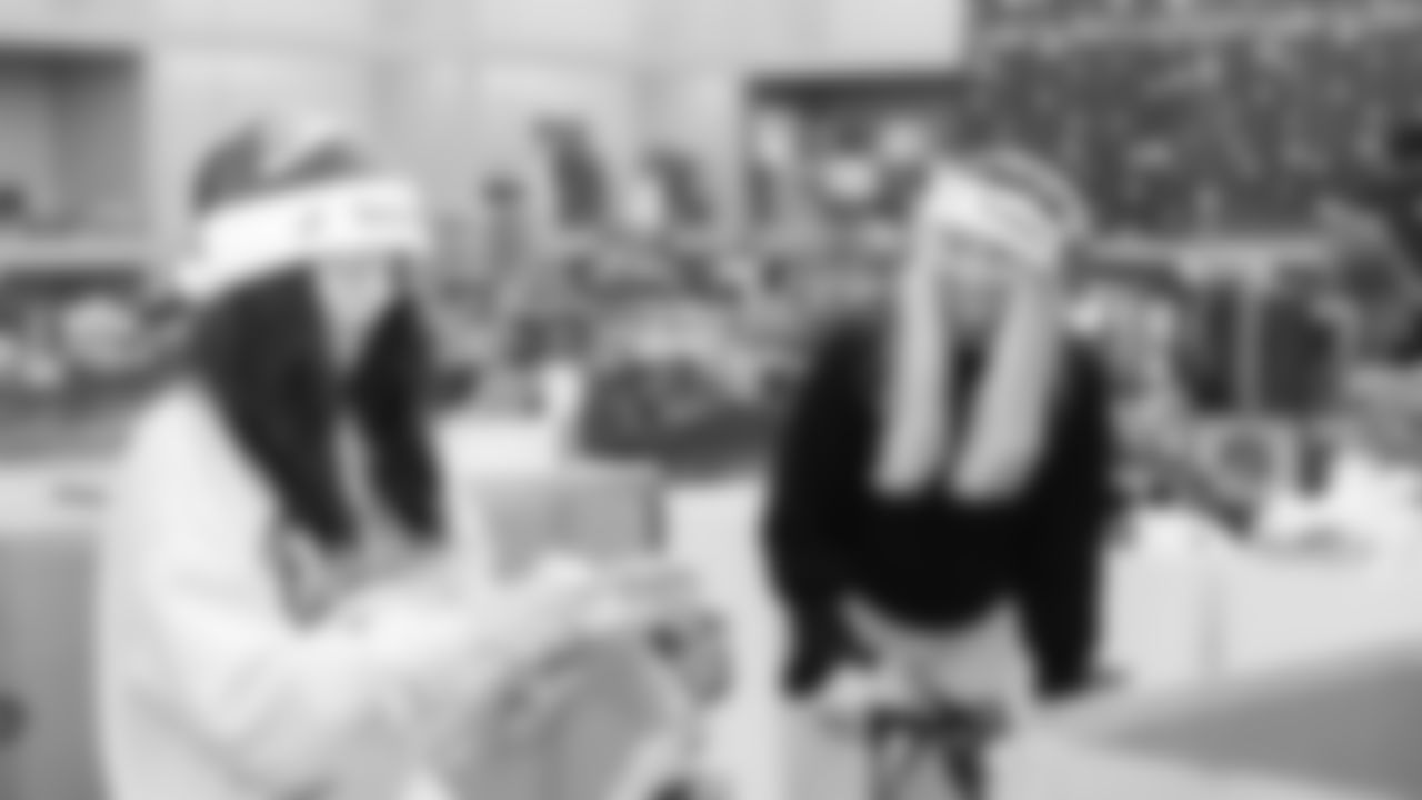 In spirit of the holiday season, the Seahawks volunteered on Wednesday, December 10th, 2025, at the Salvation Army Christmas Warehouse in Tukwila, WA, where they sorted donated toys and contributed $1,000 worth of additional toy donations.