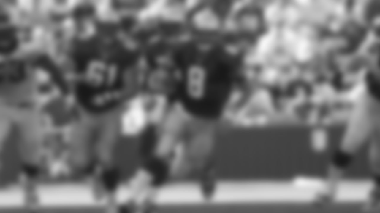 QB Matt Hasselbeck (8)