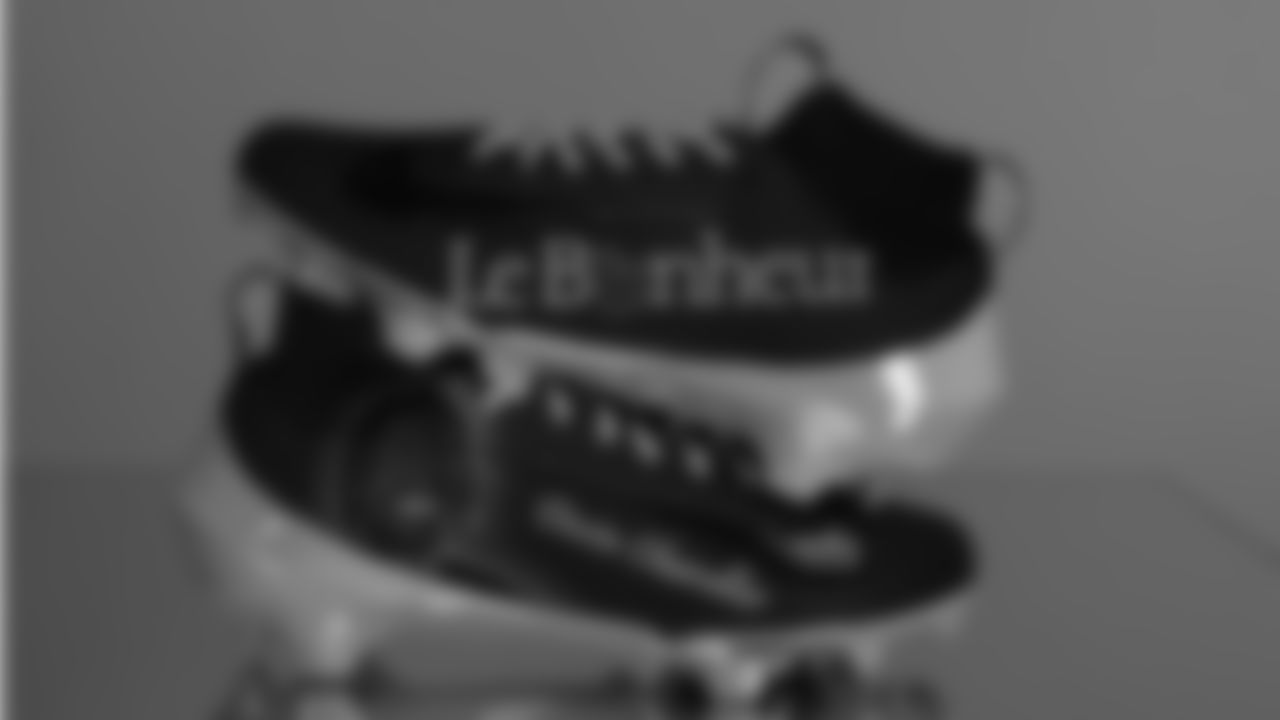 Seahawks running back Kenneth Walker III (9) - Le Bonheur Children's Hospital