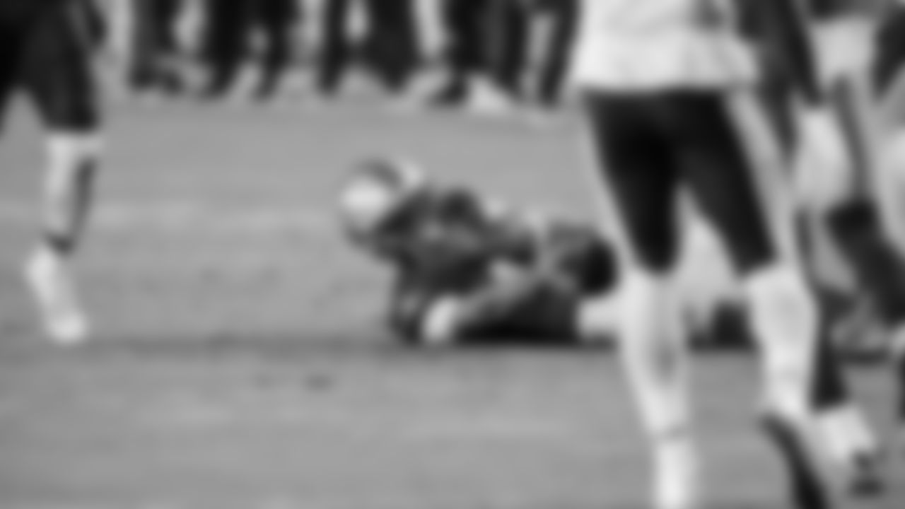 Seattle Seahawks at Washington Commanders for a week 9 throwback matchup on Nov 2, 2025