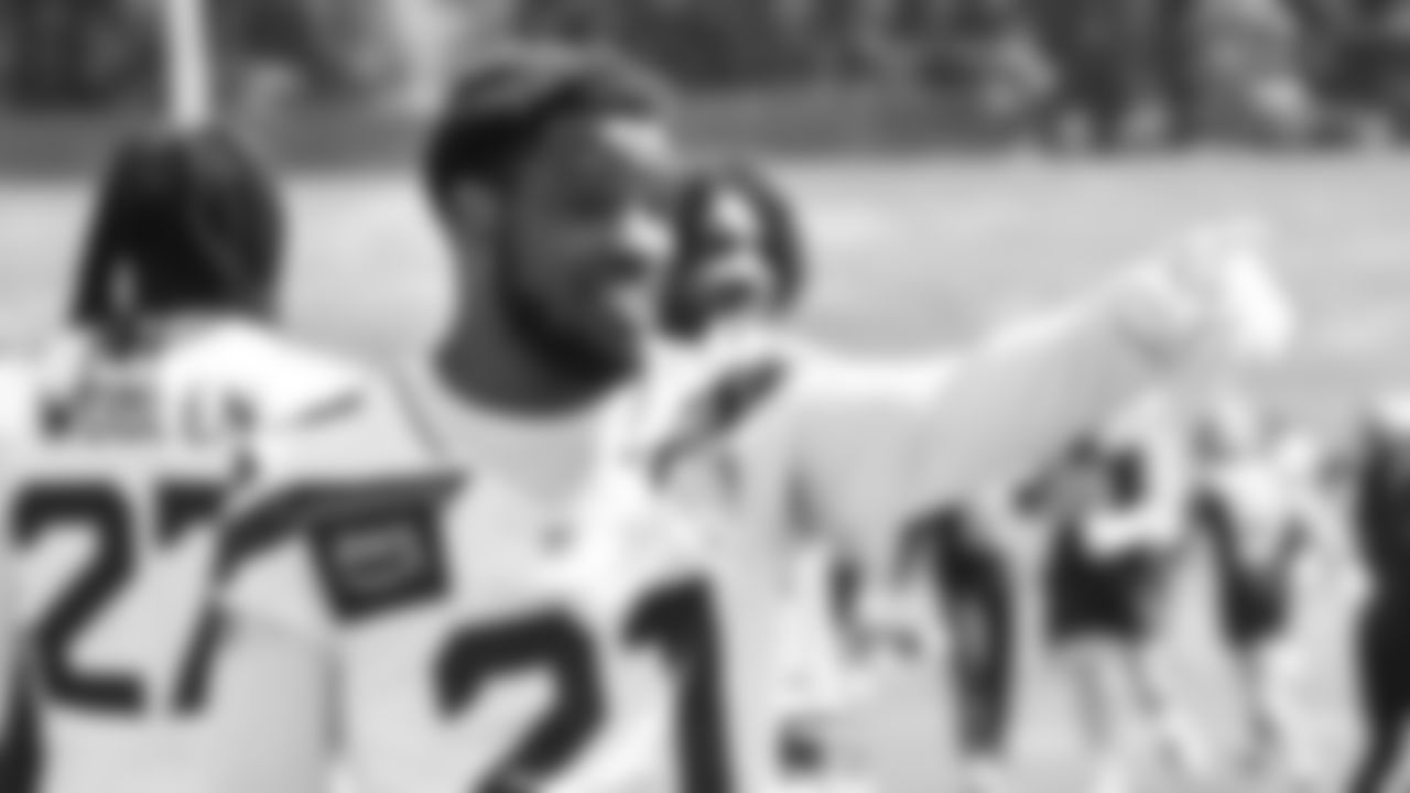 Seahawks cornerback Devon Witherspoon (21) participated in a workout on day one of OTAs on Tuesday, May 27, 2025 at the Virginia Mason Athletic Center.