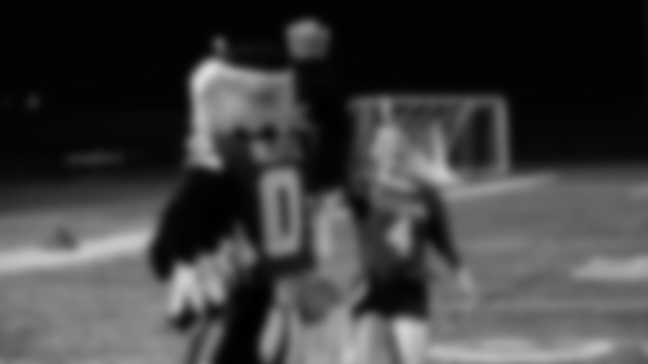 The Seahawks visited Tahoma High School on Tuesday, January 13, 2026 with Seahawks Legend Orlando Huff for the last Girls Flag Takeover of the season featuring the varsity game between Todd Beamer High School vs. Tahoma High School.