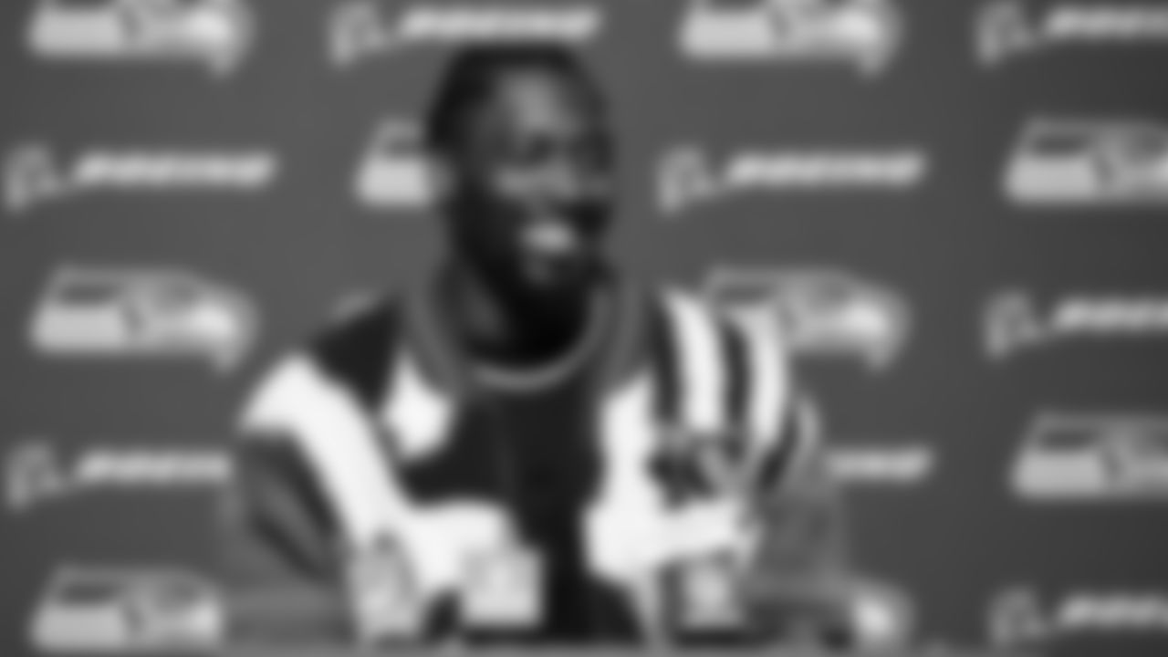 Seahawks defensive end DeMarcus Lawrence (0) vs. the Cardinals in Week 10.