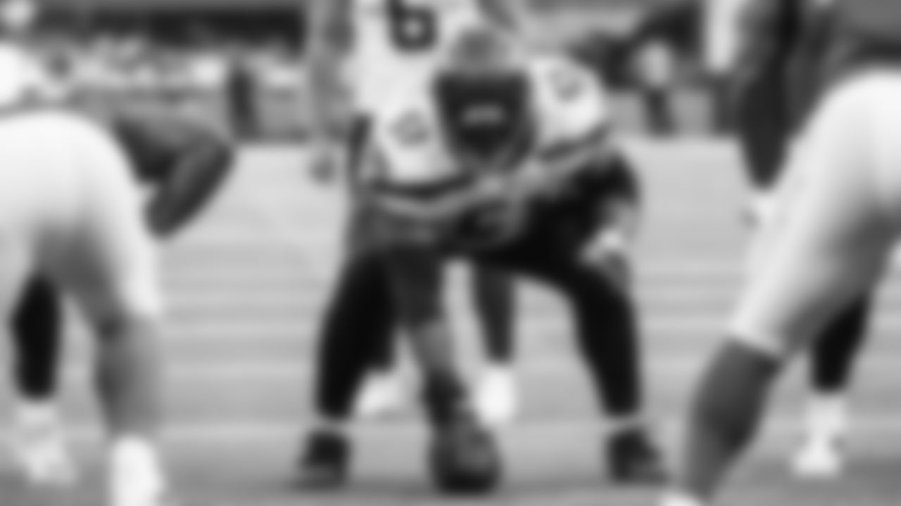 Seahawks center Olu Oluwatimi (55)