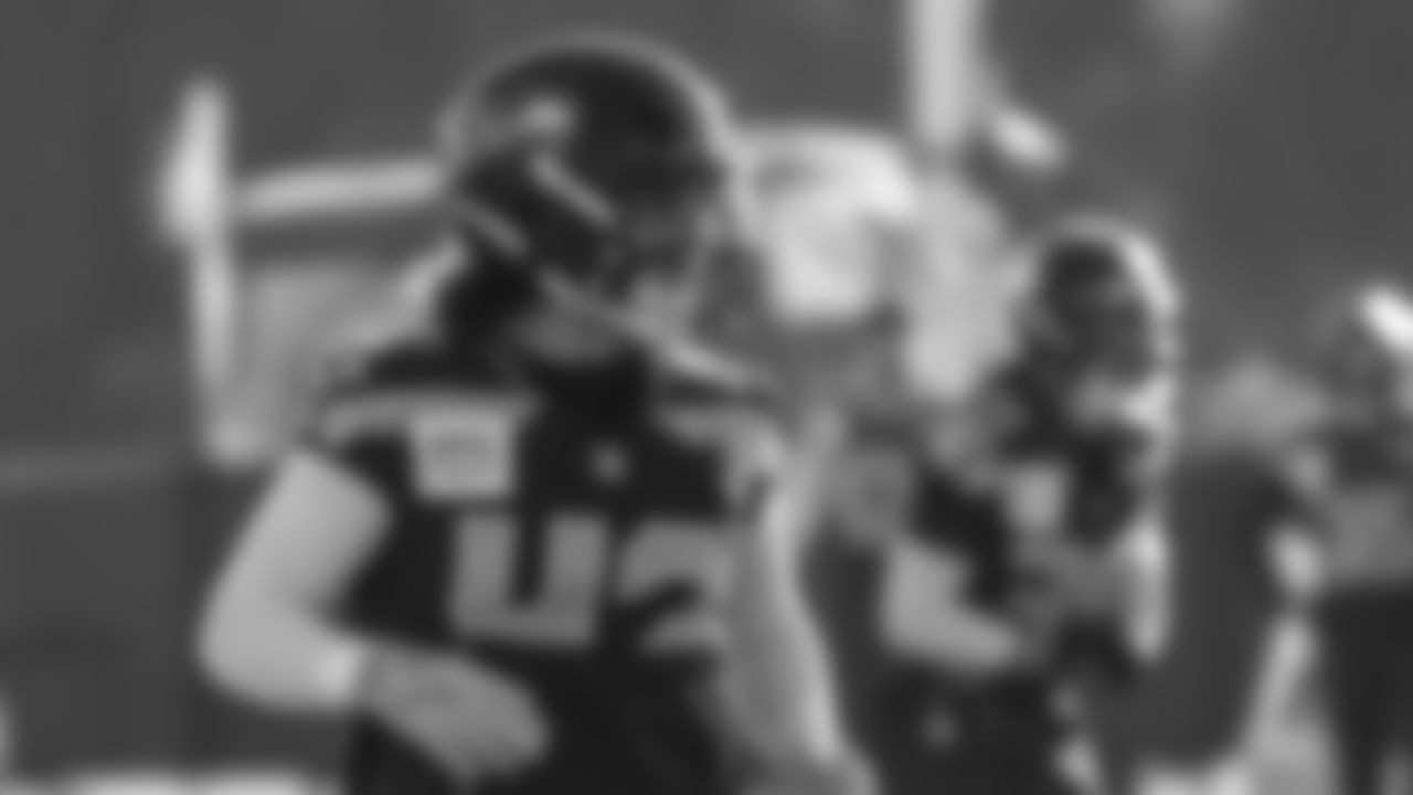 Seahawks linebacker Drake Thomas (42) practiced on Wednesday, December 31, 2025 at the Virginia Mason Athletic Center.