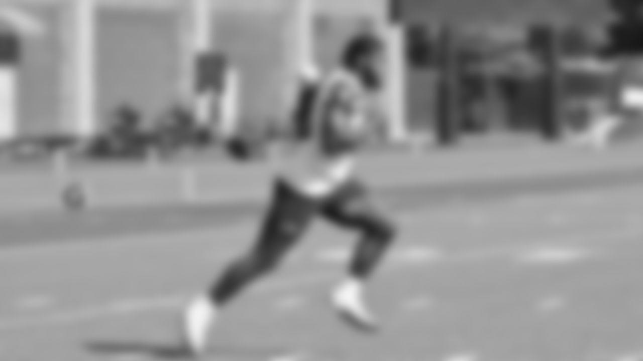 Seahawks linebacker Ernest Jones IV (13) practiced on August 25, 2025 at the Virginia Mason Athletic Center.