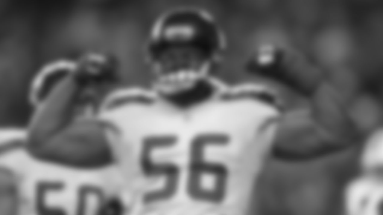DE Cliff Avril 2013-2017