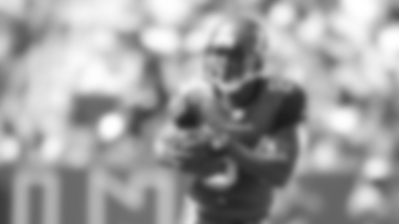 WR Bobby Engram 2001-2008