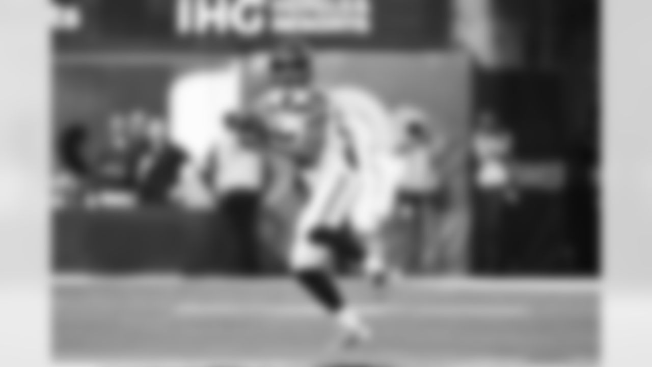 Seahawks wide receiver Tyler Lockett (16) at the Week 18 matchup against the Los Angeles Rams at SoFi Stadium on Sunday, January 5, 2025.