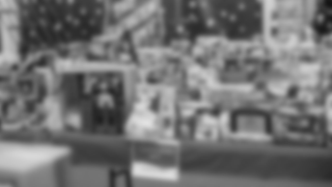 In spirit of the holiday season, the Seahawks volunteered on Wednesday, December 10th, 2025, at the Salvation Army Christmas Warehouse in Tukwila, WA, where they sorted donated toys and contributed $1,000 worth of additional toy donations.