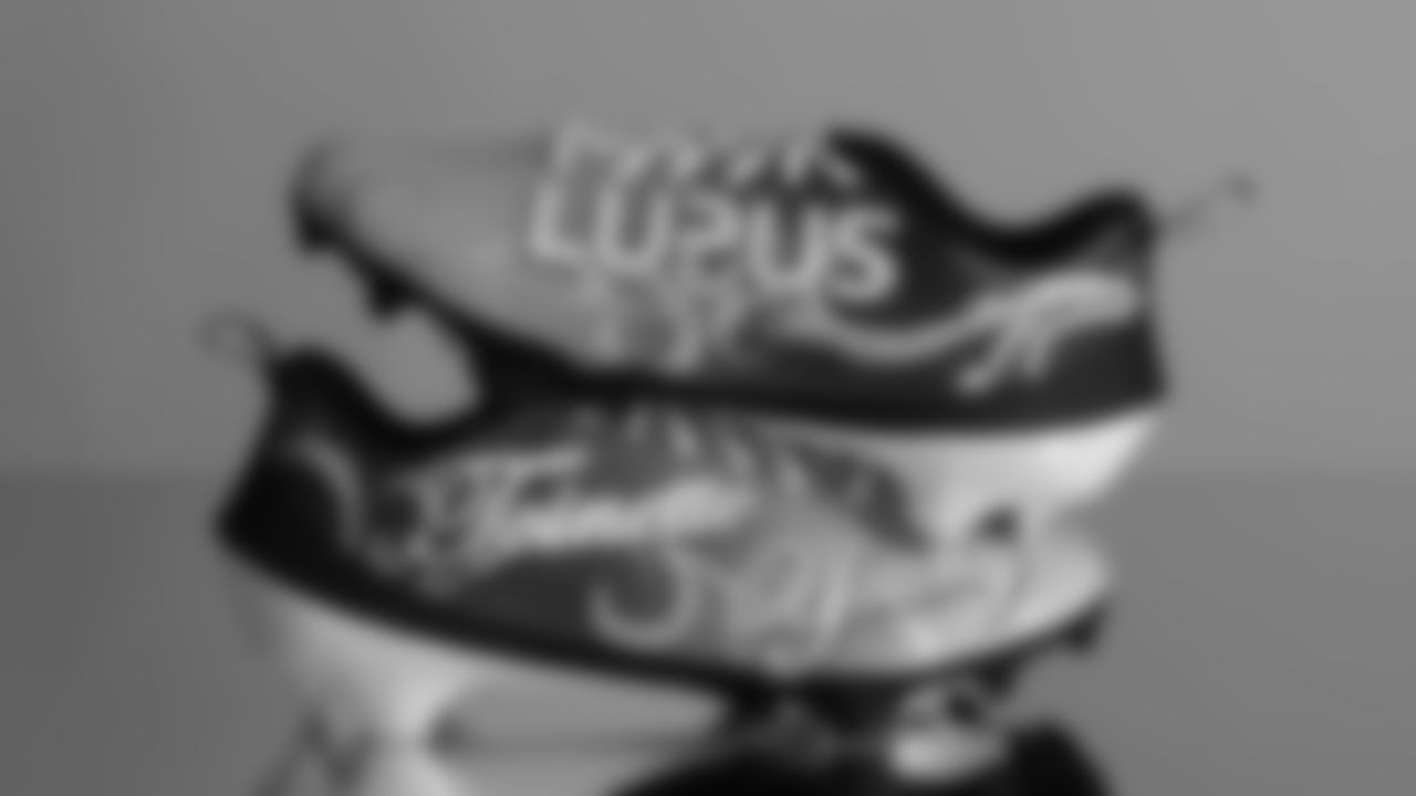 Seahawks wide receiver Dareke Young (83) - Lupus Foundation of America