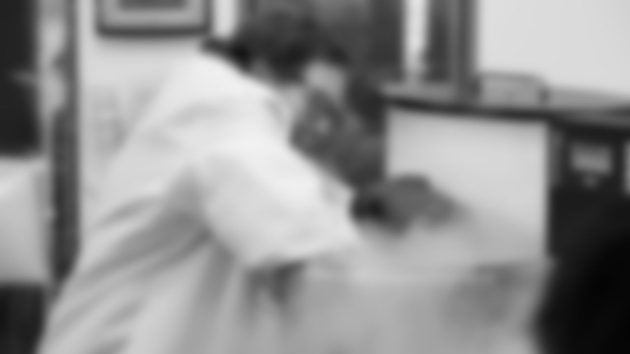 Dr. Nora Disis was honored as the Seahawks' Delta Community Captain on November 20, 2025.