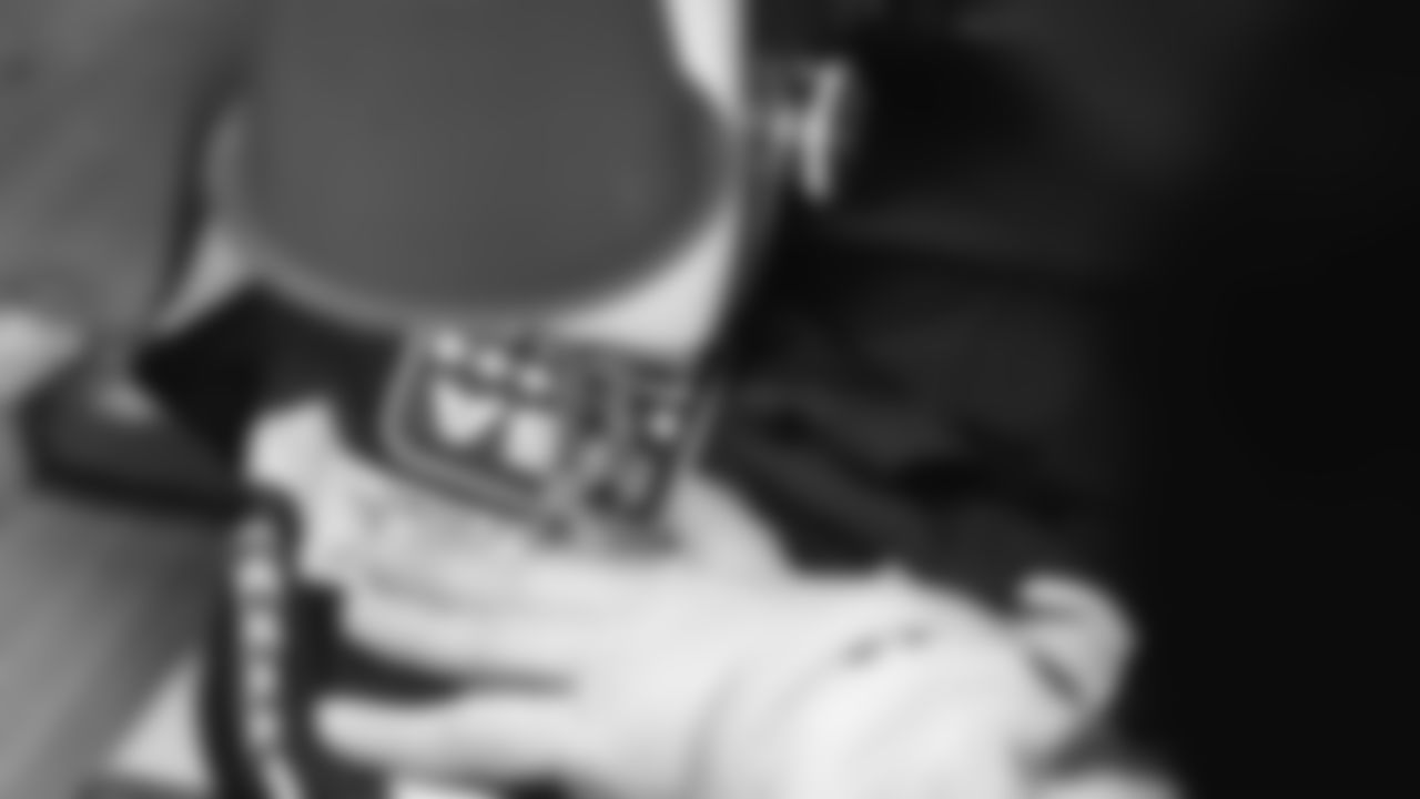 The Seahawks will wear their college navy jerseys vs. the New England Patriots in Super Bowl LX. The jersey features three patches including one to celebrate the Seahawks 50th season, one honoring the 250th anniversary of the United States and the Super Bowl LX logo.