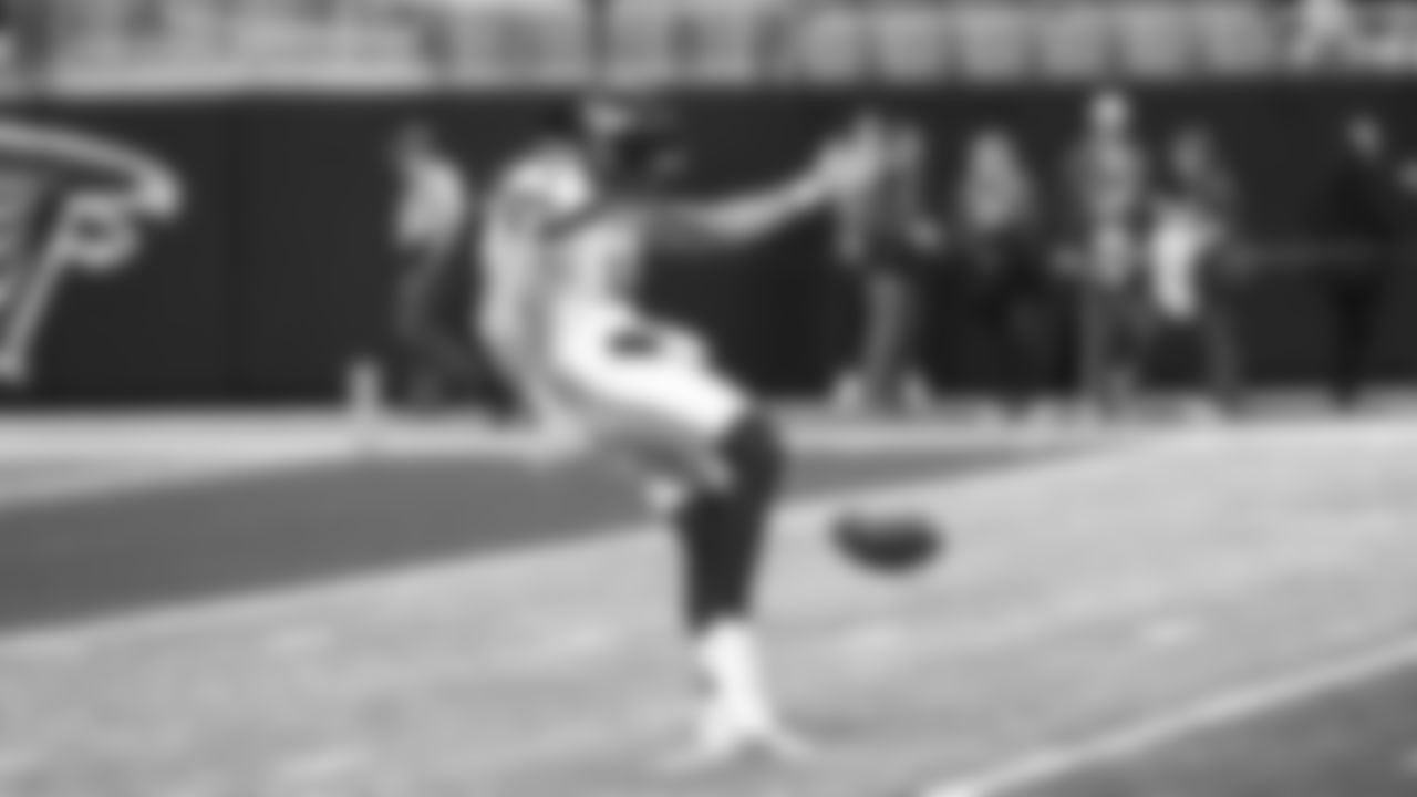 Seahawks punter Michael Dickson (4) warms up at Mercedes-Benz Stadium for the Week 14 matchup vs. the Atlanta Falcons.