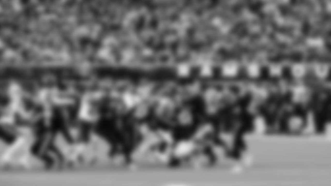 Seahawks at Rams on November 16, 2025