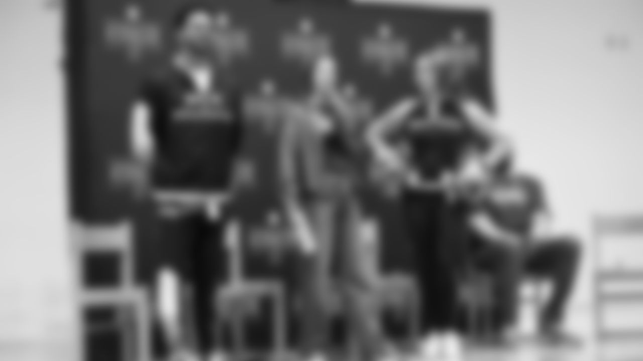 The Seahawks teamed up with EVERFI for a morning learning about mental health with students at Showalter Middle School on October 30, 2025.