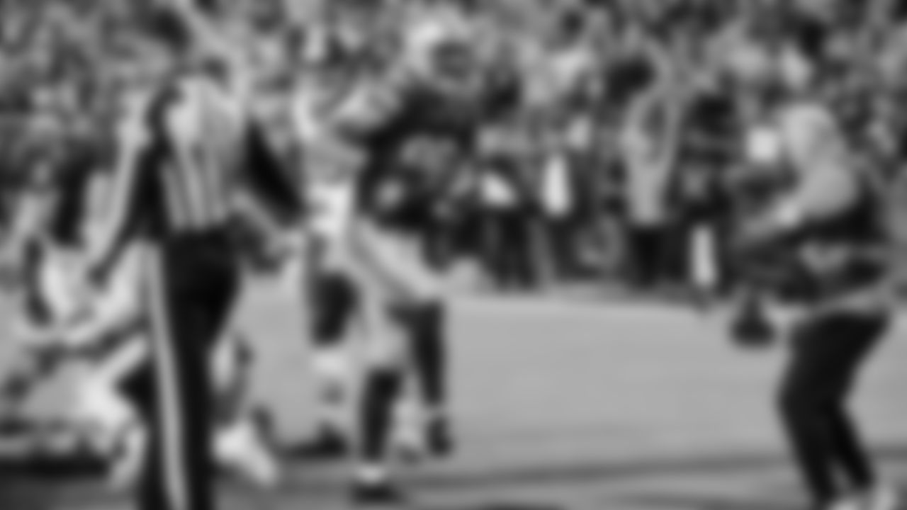 Seattle Seahawks at Washington Commanders for a week 9 throwback matchup on Nov 2, 2025